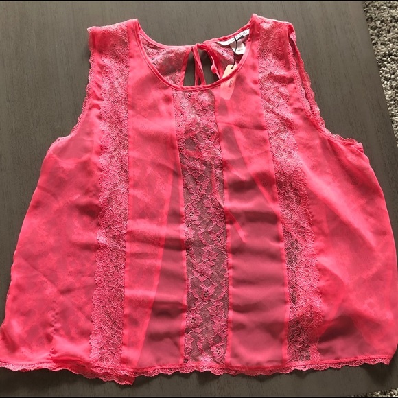 New Victoria’s Secret Lingerie sz MD